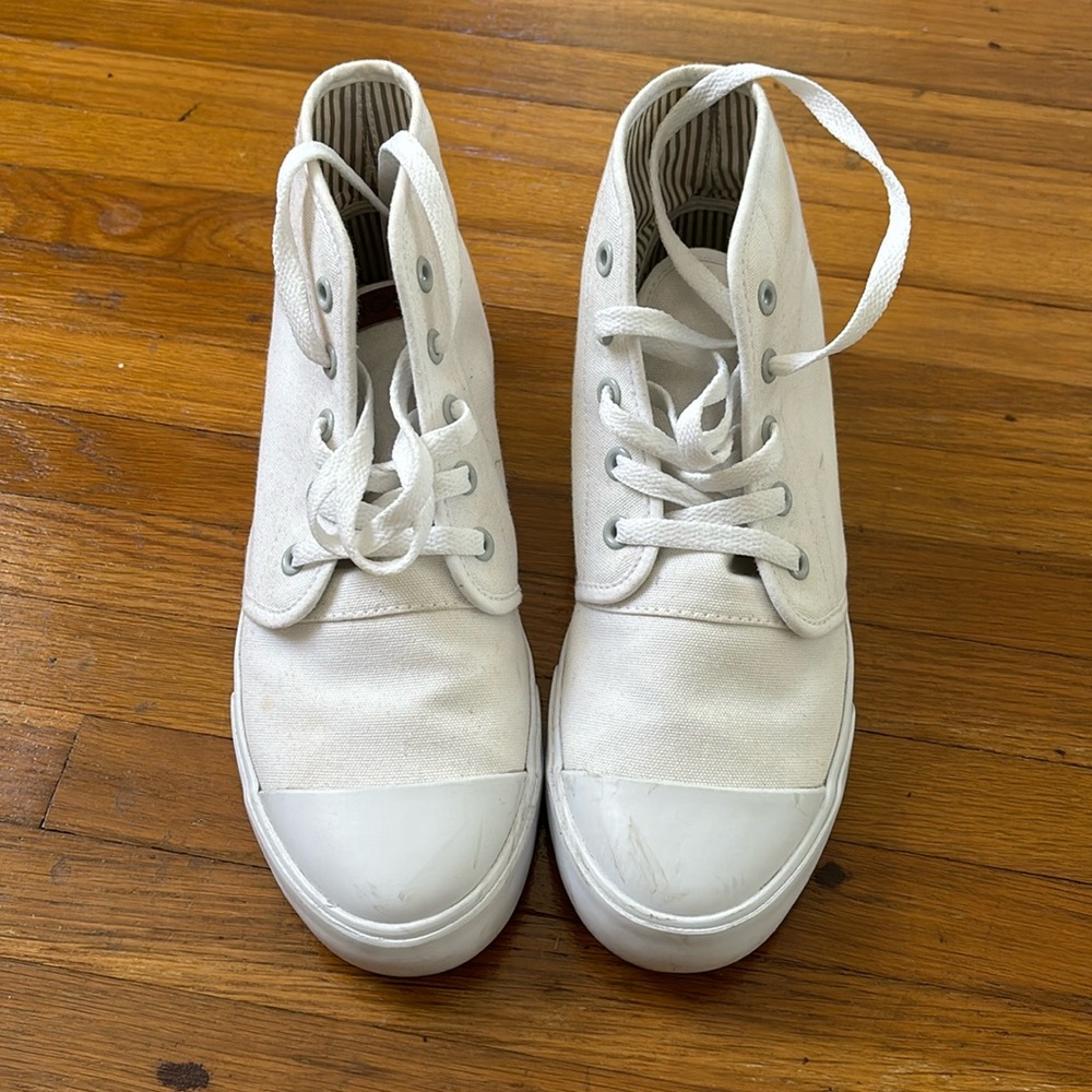 Bangs high tops